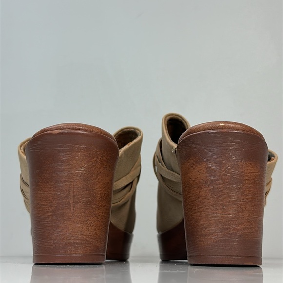 BOC Cadi Tan Vegan Leather Braid Accent Clogs Size 11 - Picture 6 of 15